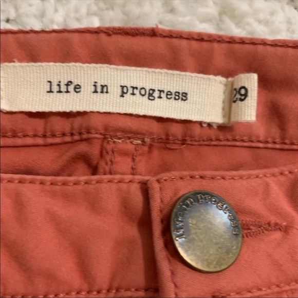 Life in Progress coral skinny jeans - Picture 5 of 5